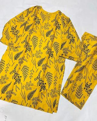 Women Stitched Linen Plain 2-Piece Suit – Yellow color