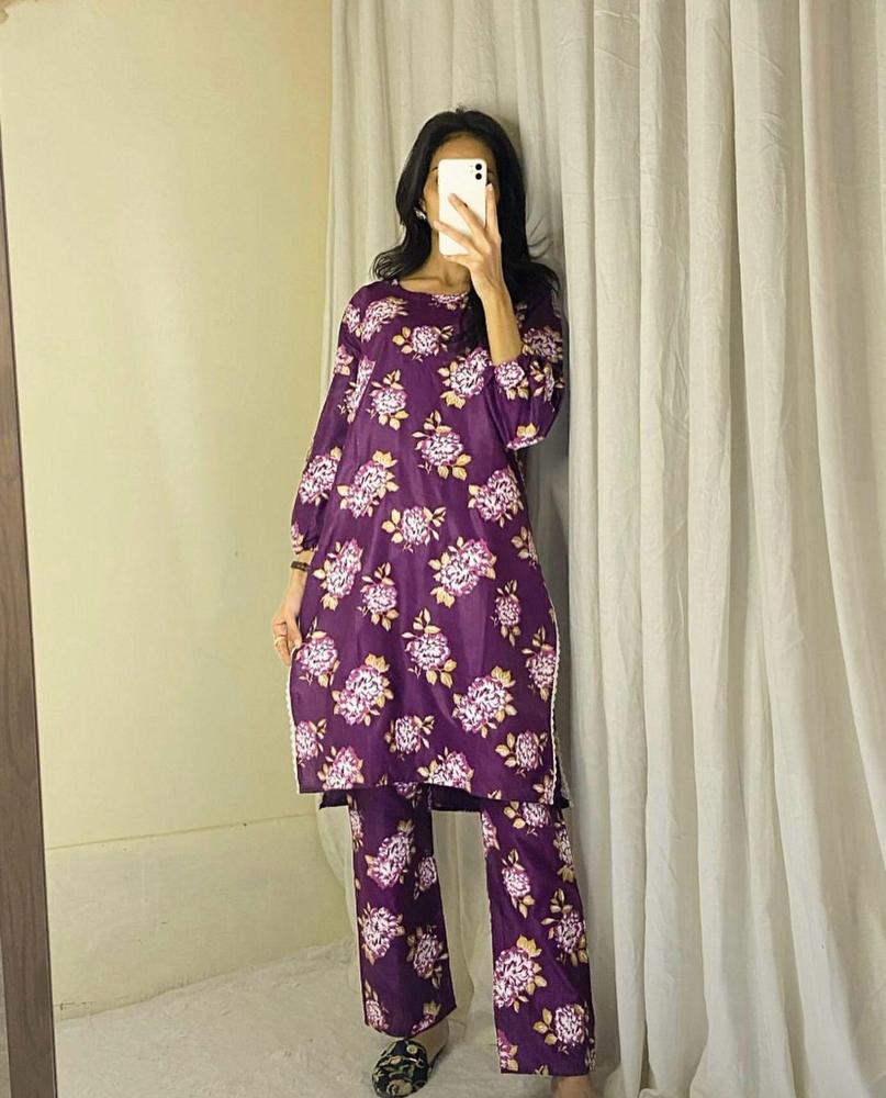 Purple Linen Embroidered Printed 2-Piece Suit – Purple color