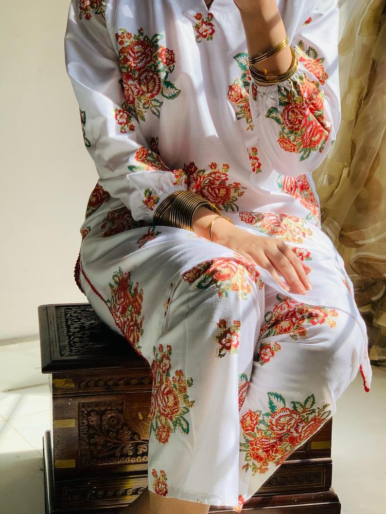 2 Pcs Women's Stitched Linen Printed Shirt And Trouser - White color