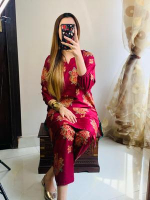 2 Pcs Women's Stitched Linen Printed Shirt And Trouser - Red color
