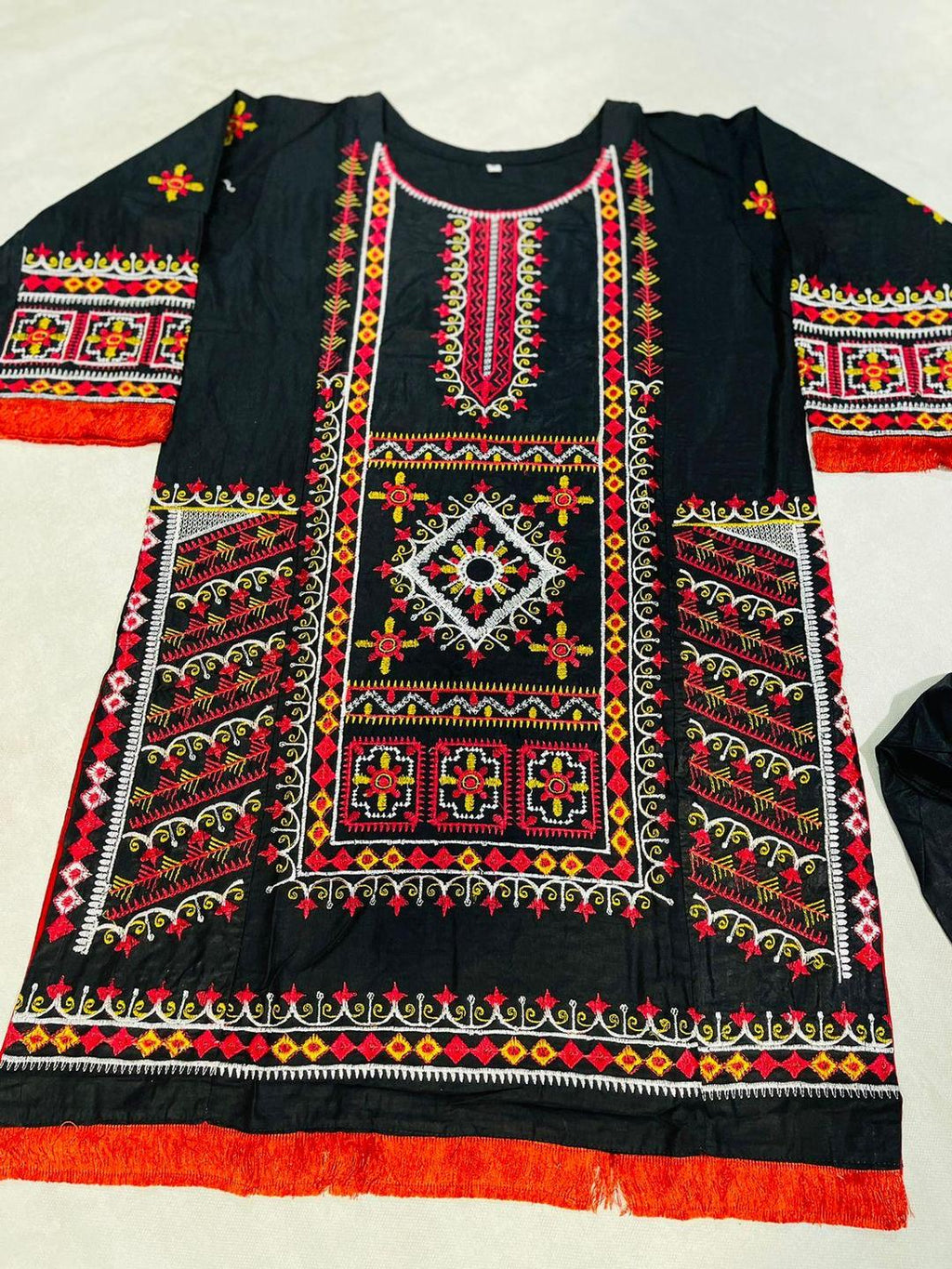 2 Pcs Women's Stitched Cotton Embroidered Shirt And Trouser - Black color)