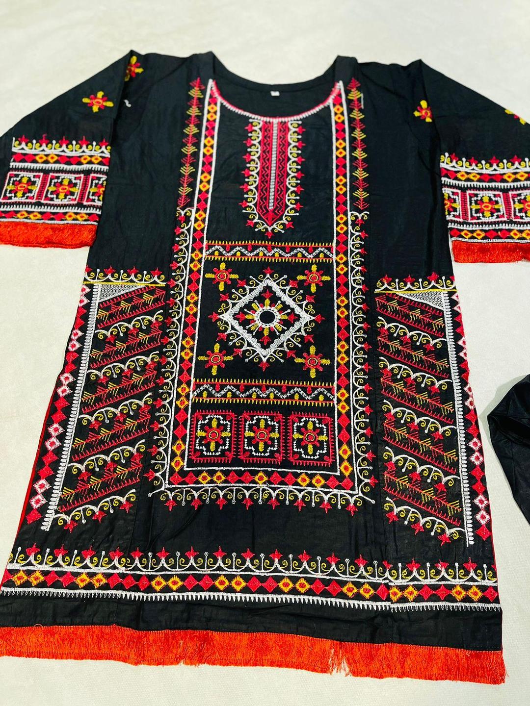 2 Pcs Women's Stitched Cotton Embroidered Shirt And Trouser - Black color)