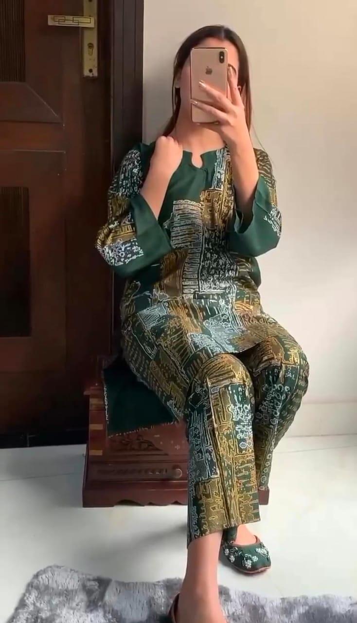 2 Pcs Women's Stitched Linen Block Printed Shirt And Trouser ( Green )