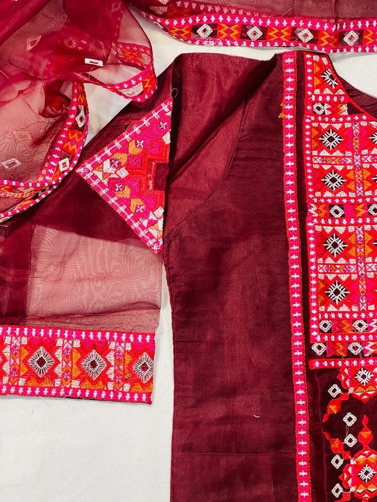 Women Stitched Organza Embroidered 3-Piece Suit – Maroon color